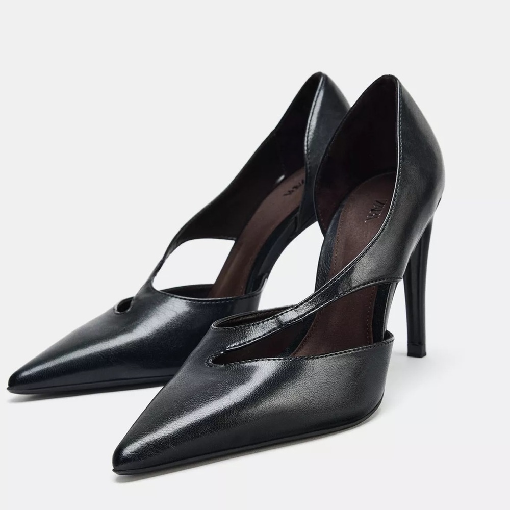 ZARA Beautiful Asymmetrical Heels
